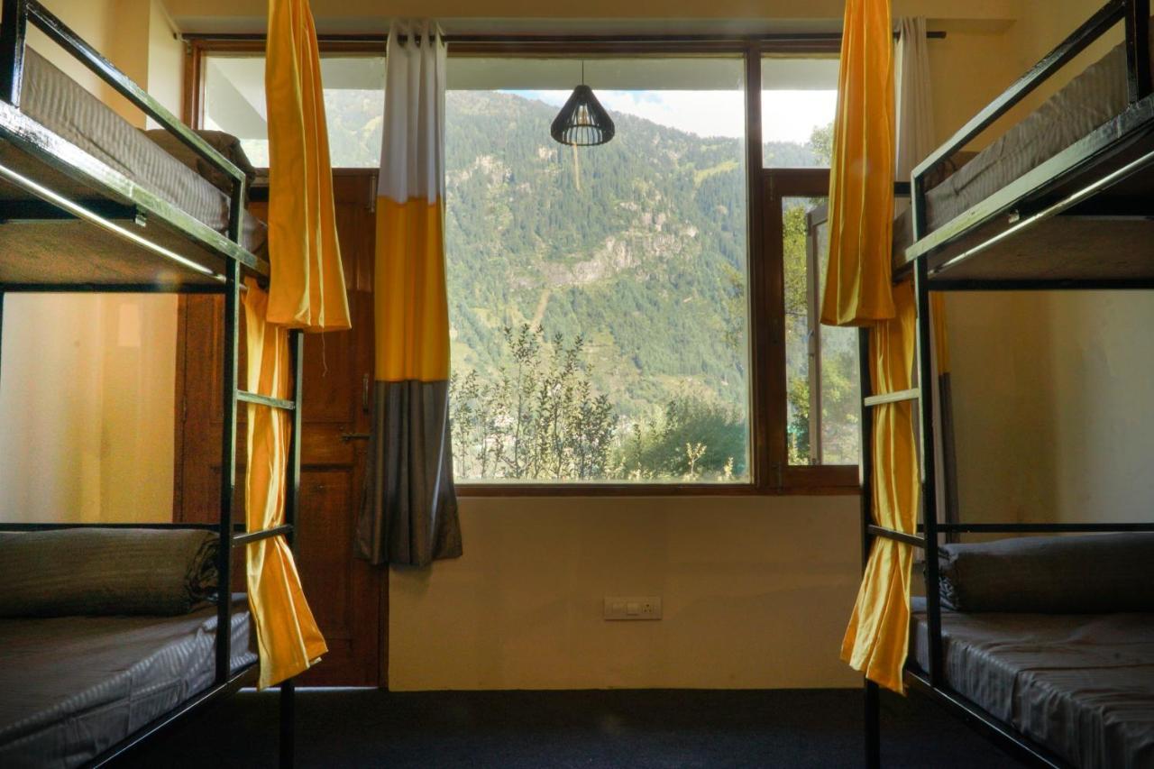 Firefly Hostel Manāli Exteriér fotografie
